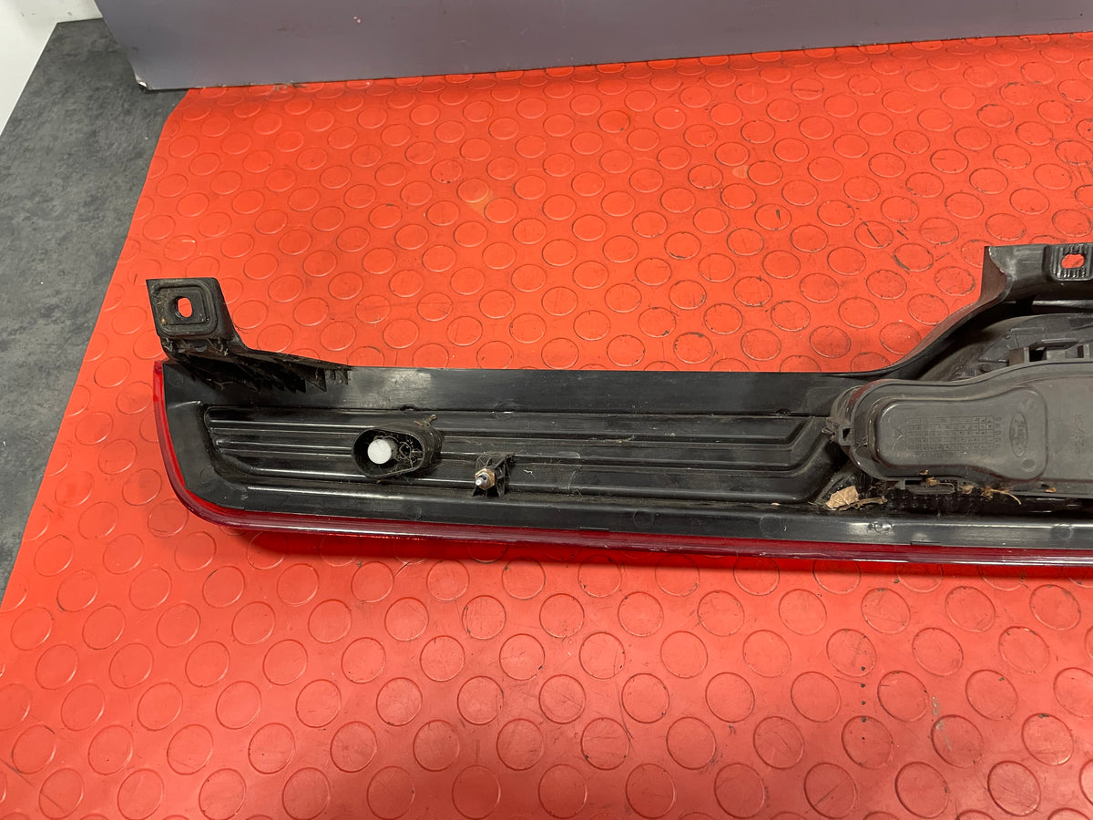 Ford Transit Custom TAILLIGHT DRIVER SIDE RH 2013-2016 P/N BK2113404AF - 3