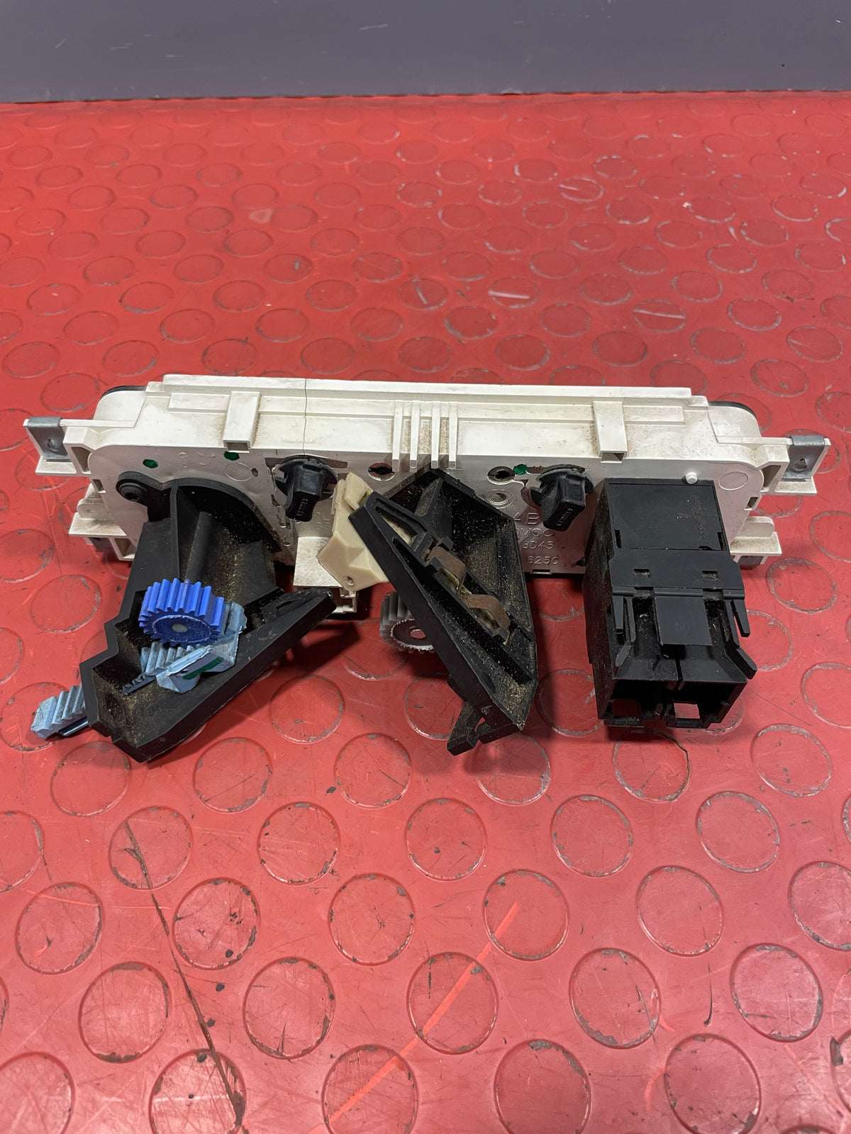Ford Transit HEATER CONTROLS MK6 2000-2013 P/N 6C1H18K391BB