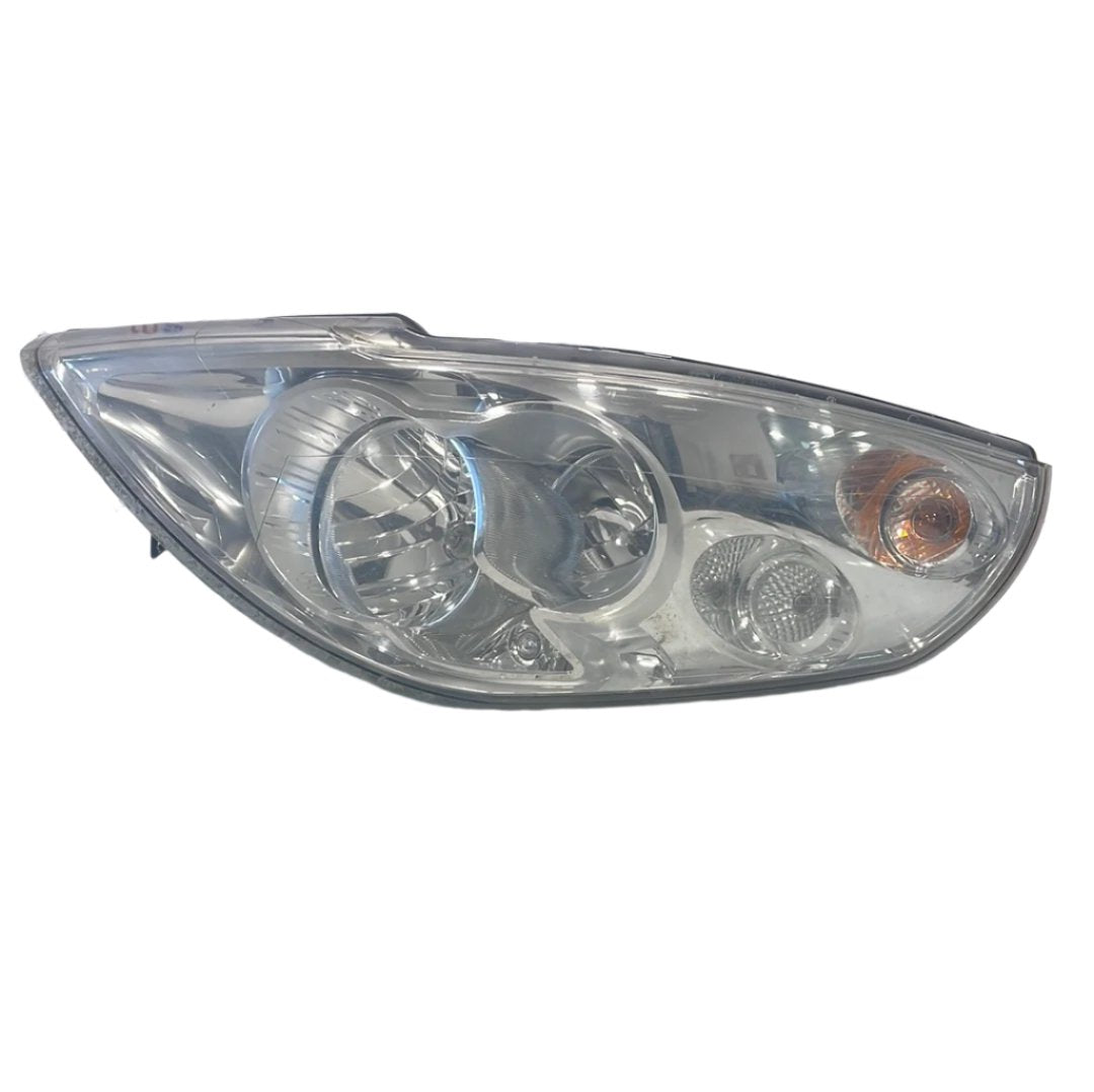 Renault Master PASSENGER SIDE HEADLIGHT O/S 2010-2019 P/N 260600050R