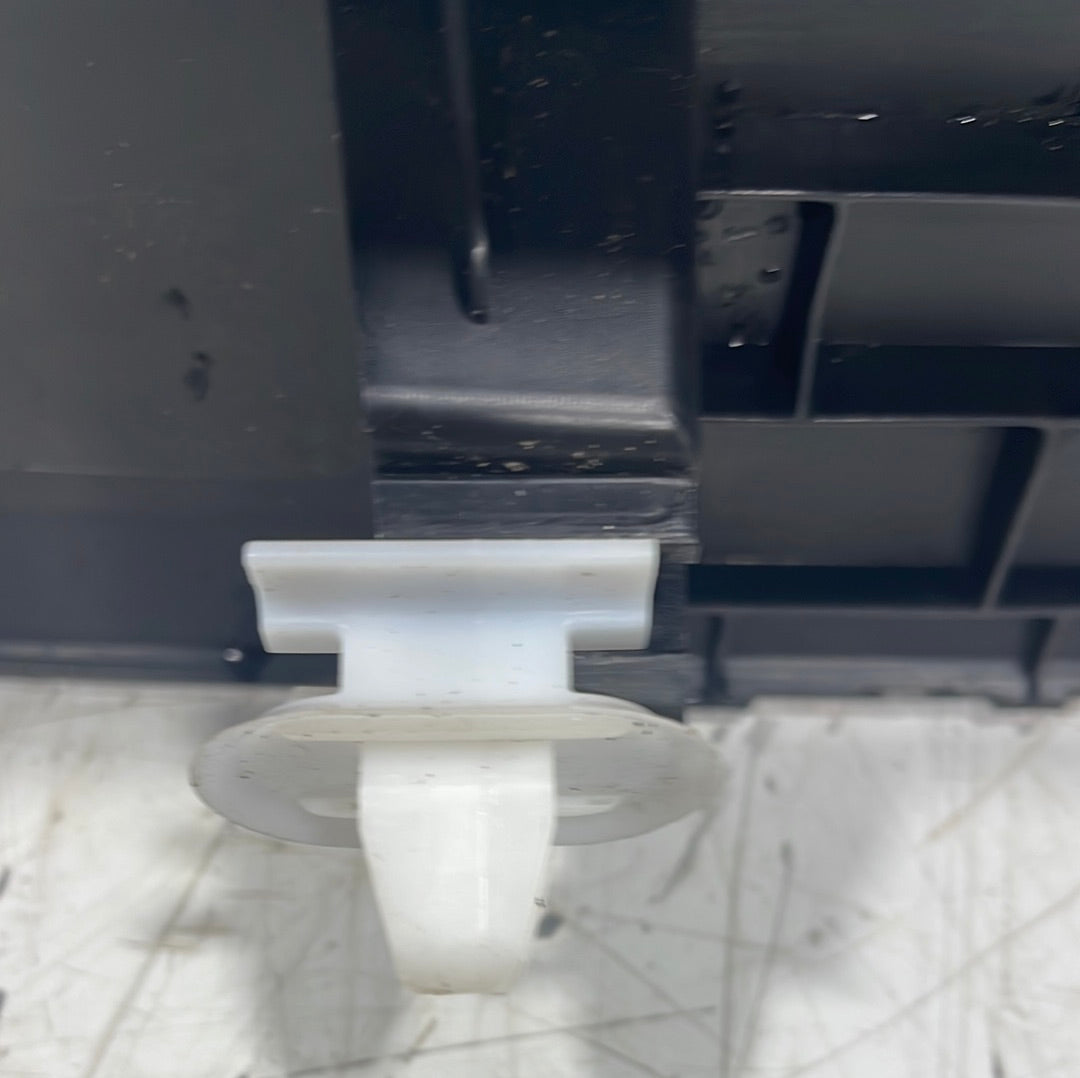 Citroen Berlingo/Peugeot Partner/Vauxhall Combo/Toyota Proace City PASSENGER SIDE N/S B PILLAR AND KICK GUARD TRIM P/N 96642V