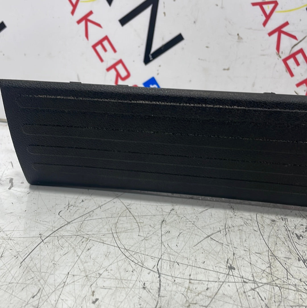 Citroen Berlingo/Peugeot Partner/Vauxhall Combo/Toyota Proace City O/S DRIVERS SIDE B PILLAR TRIM WITH KICK GUARD 2019-2024 P/N 9816396677