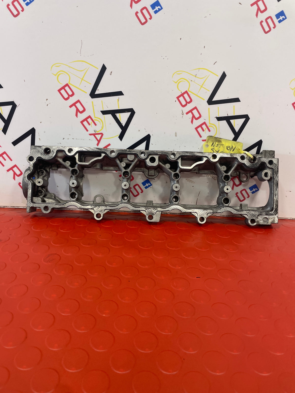 Citroen Berlingo/Peugeot Partner CAMSHAFT CARRIER 2011-2015 1.6L Diesel P/N 9685052710