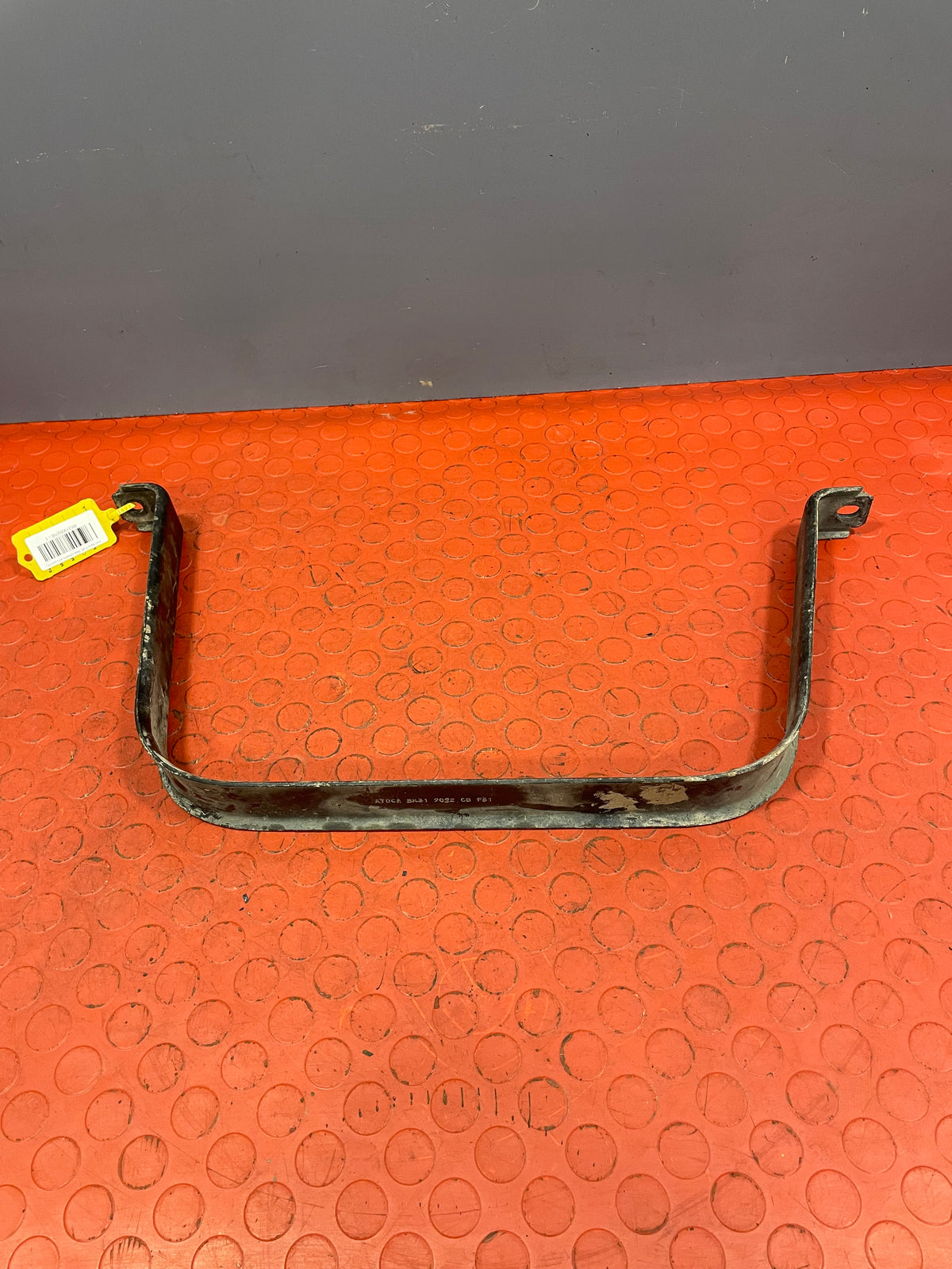 Ford Transit FUEL TANK STRAP 2013-2023 P/N BK319092AB - 1