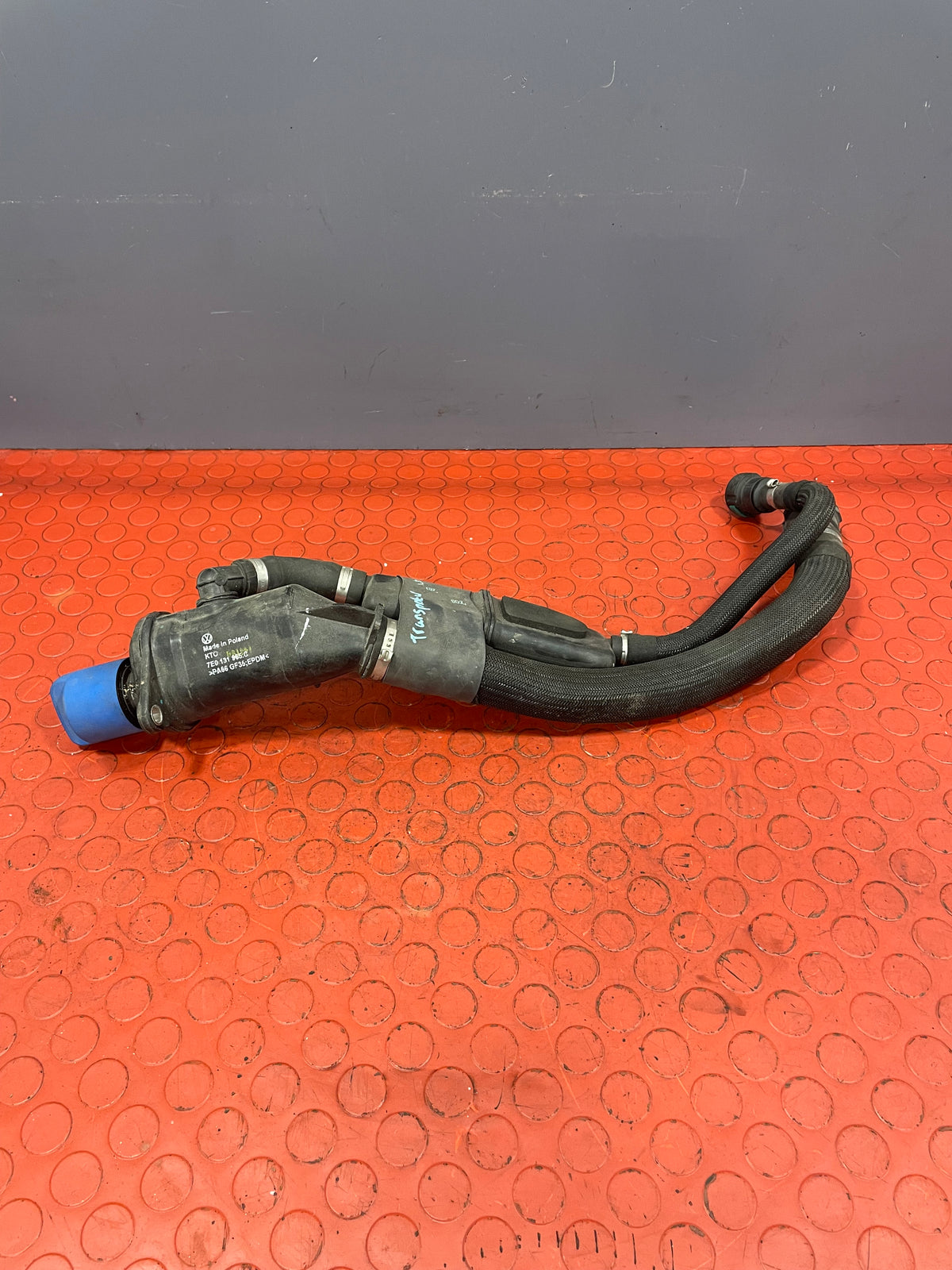 Volkswagen Transporter T6 ADBLUE FILLER PIPE 2.0 2016-2024 P/N 7E0131965
