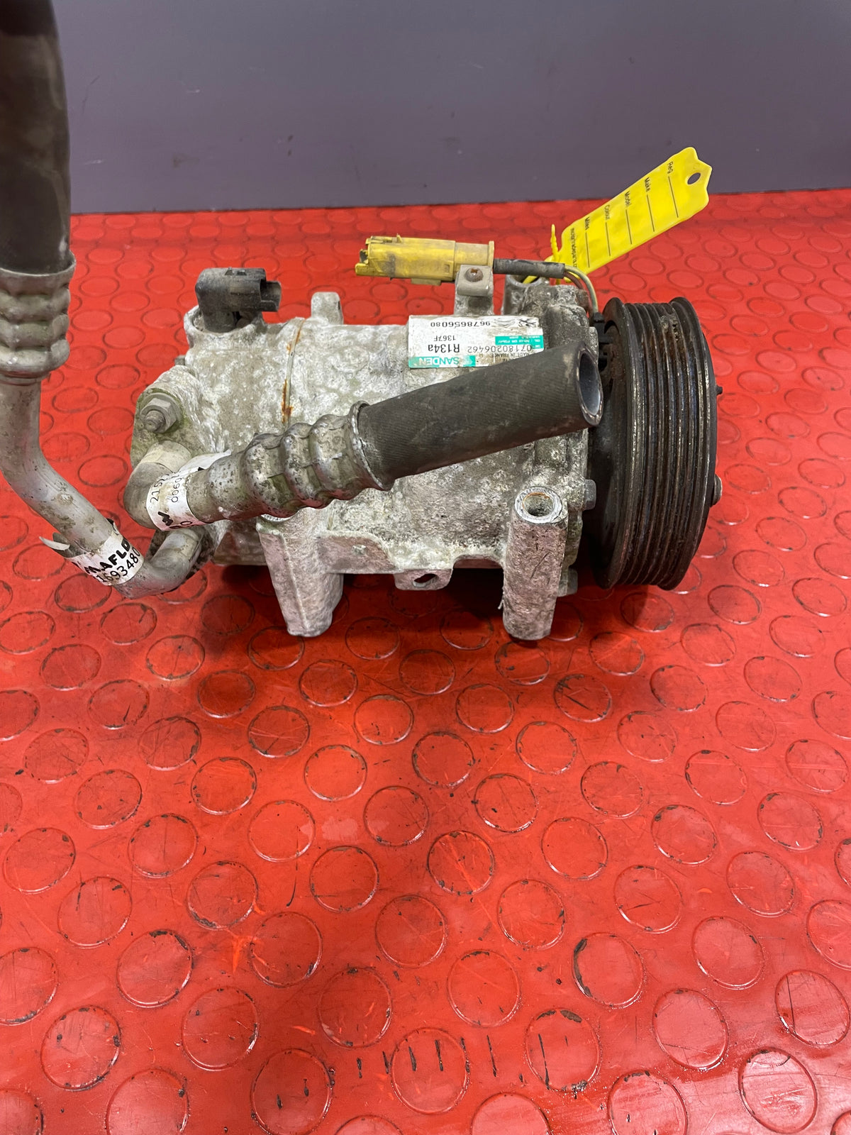 Citroen Berlingo/Peugeot Partner AIR CONDITIONING PUMP W/ HOSE (2Pin) 2011-2018 P/N 9678656080 - 3