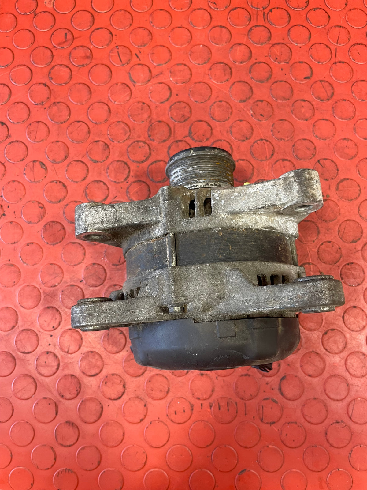 Citroen Berlingo/Dispatch /Peugeot Partner/Vauxhall Combo/Toyota Proace City ALTERNATOR 1.5 2019-2024 P/N 9820893880 - 9
