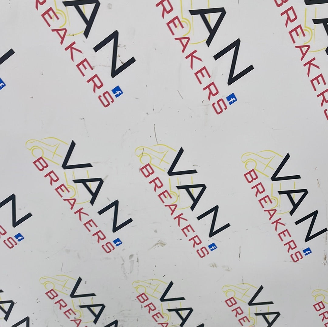 Renault Trafic/Vauxhall Vivaro 2014-2019 PASSENGER N/S WINDSCREEN SCUTTLE PANEL TRIM P/N 93868425