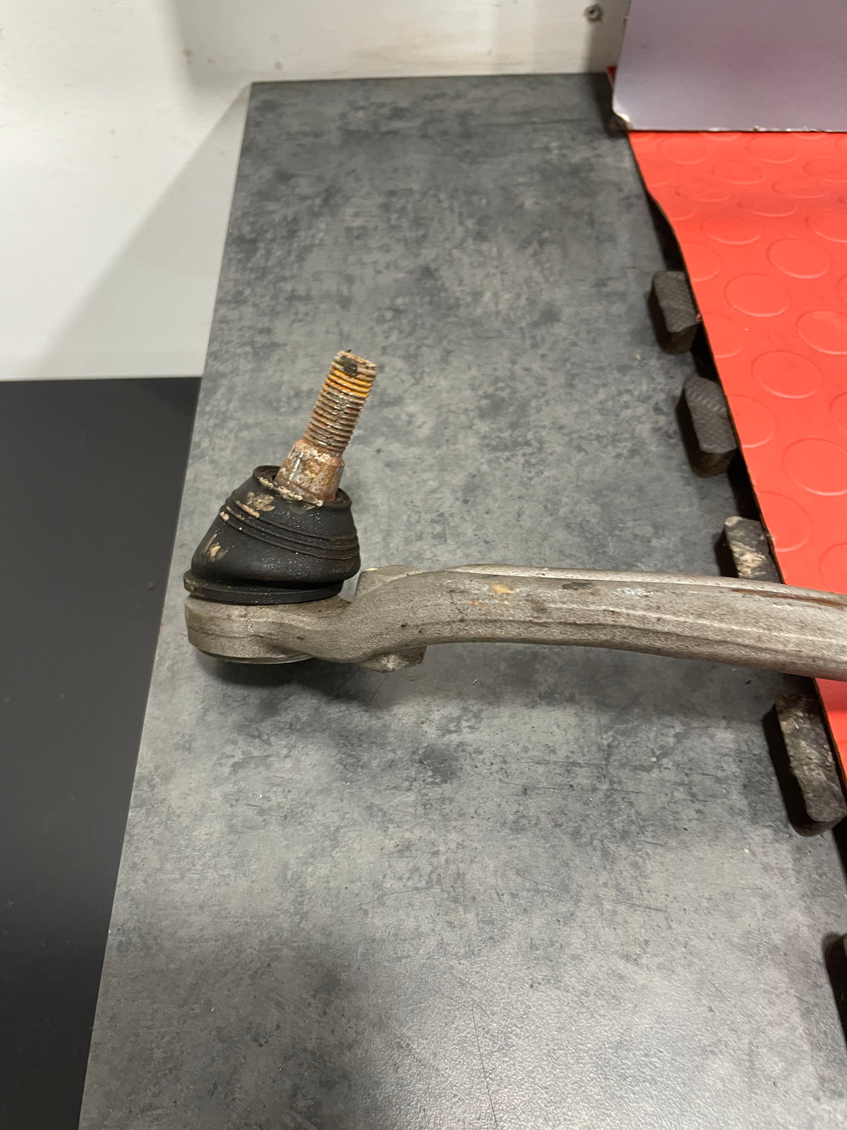 Citroen Berlingo/Peugeot Partner/Vauxhall Combo/Toyota Proace City STEERING RACK 1.5 2019-2023 P/N 9855552980