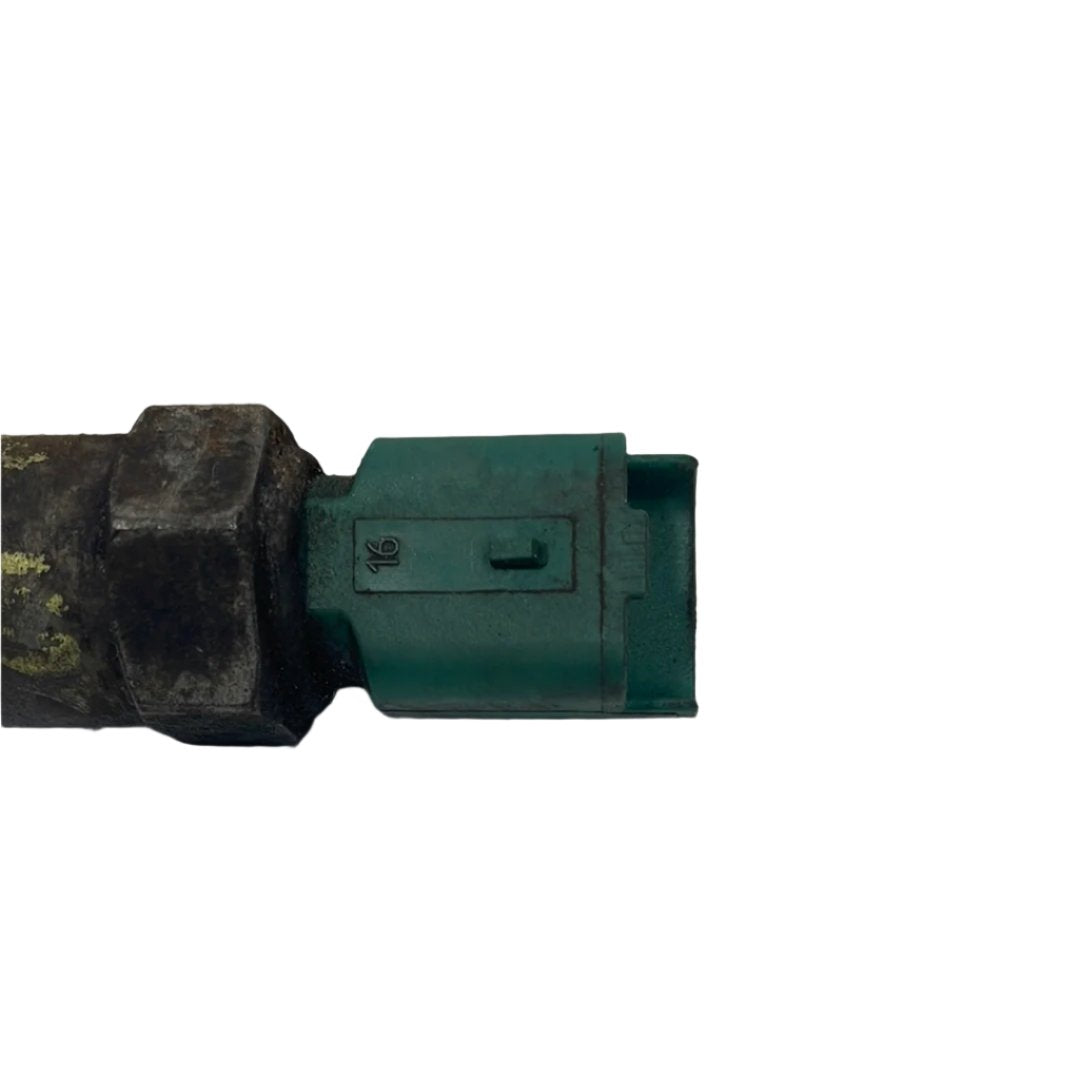 Citroen Berlingo/Peugeot Partner ENGINE OIL LEVEL SENSOR 1.6 2008/2012 P/N 96546136