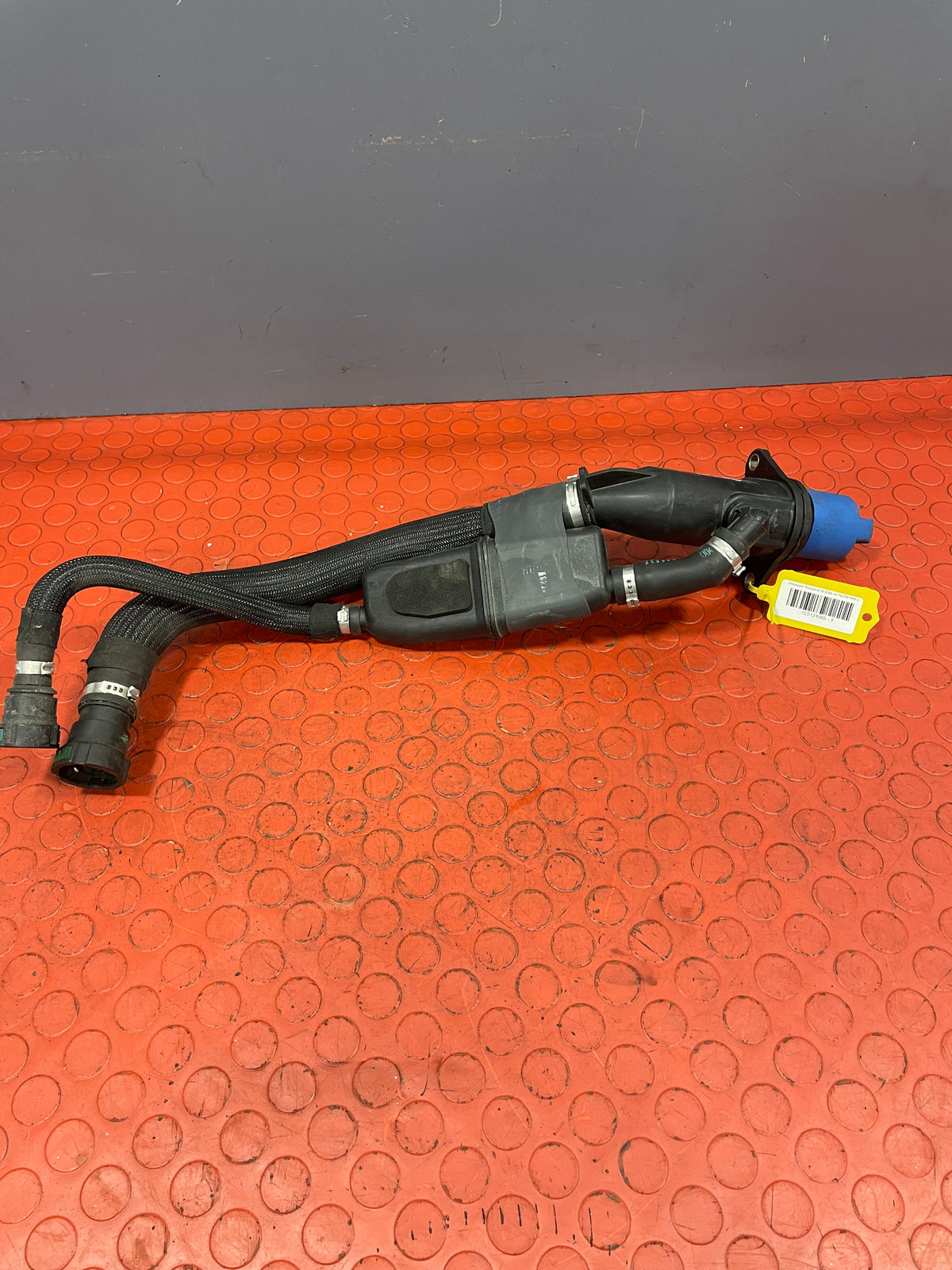 Volkswagen Transporter T6 ADBLUE FILLER PIPE 2.0 2016-2024 P/N 7E0131965 - 1