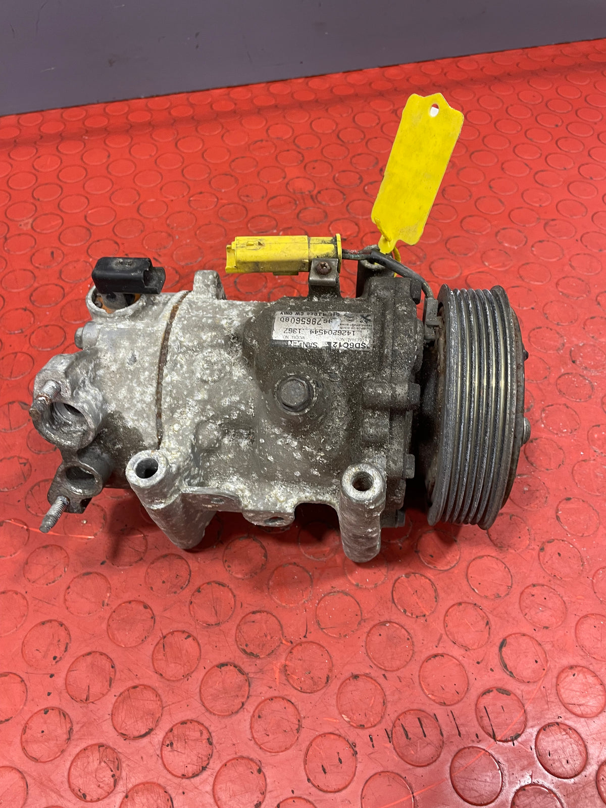 Citroen Berlingo/Peugeot Partner AIR CONDITIONING PUMP (2Pins) 2011-2018 P/N 9678656080 - 11