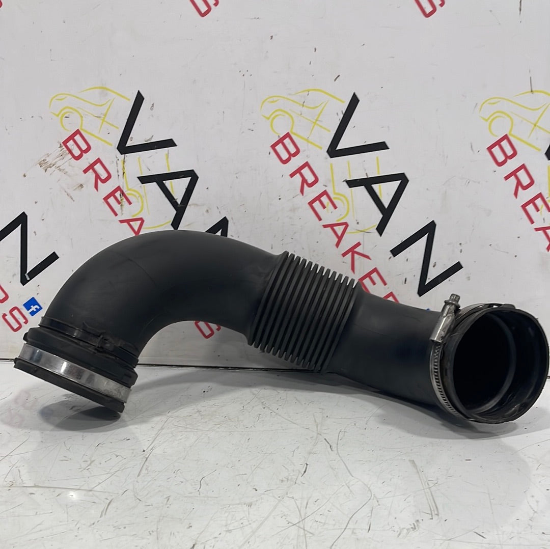 Vauxhall Vivaro/Renault Trafic AIR INTAKE HOSE 1.6 2013-2018 P/N 1105223S01