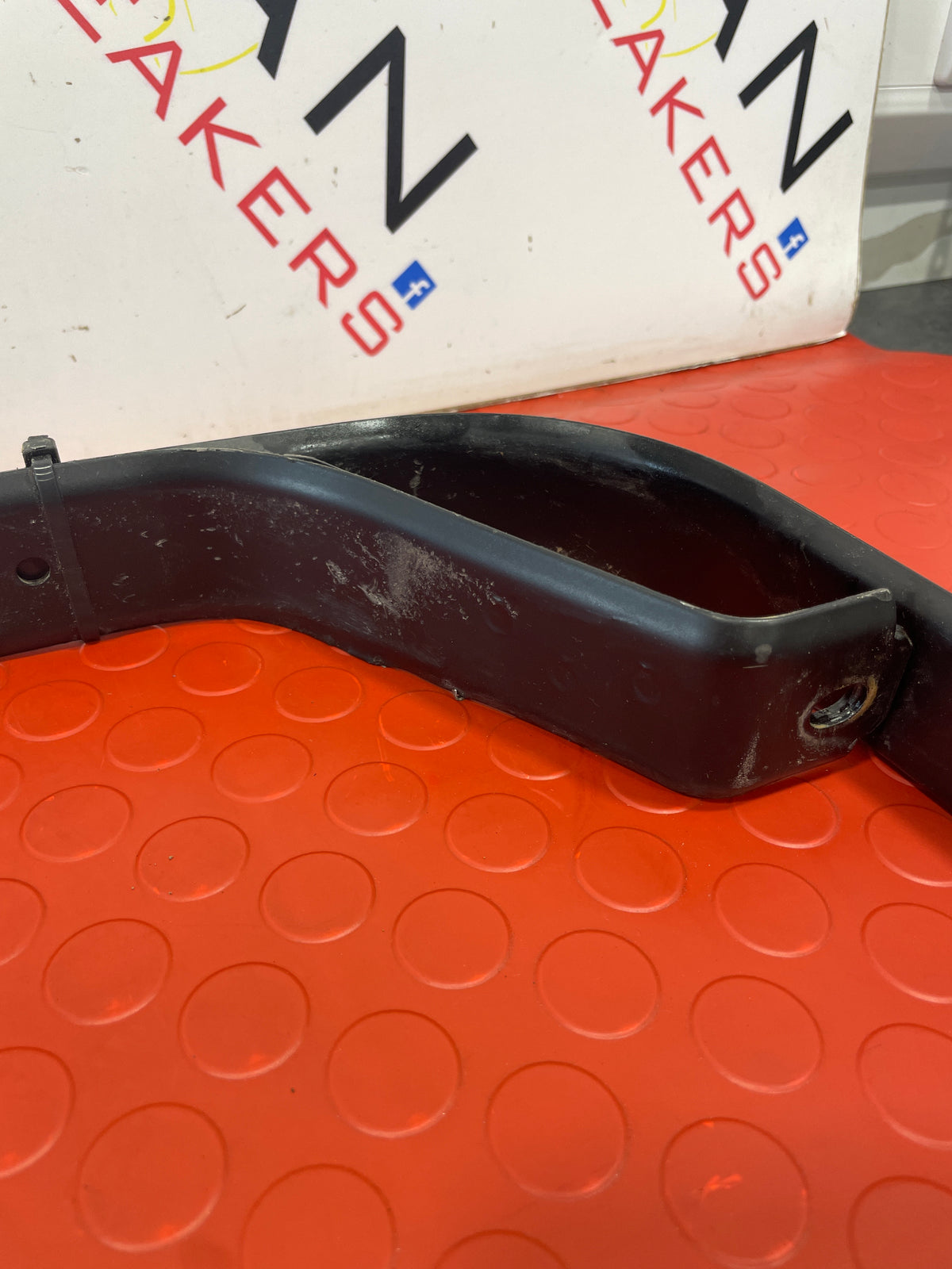 Ford Transit Custom FUEL TANK STRAP 2019-2023 P/N BK219092AE - 2 / KK219092CC
