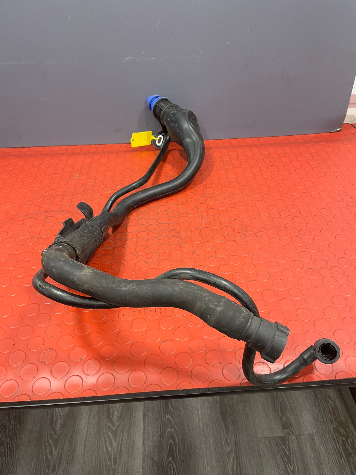 Citroen Berlingo/Peugeot Partner/Vauxhall Combo/Toyota Proace City ADBLUE FILLER PIPE 2019-2023 P/N 9815705980 - 2