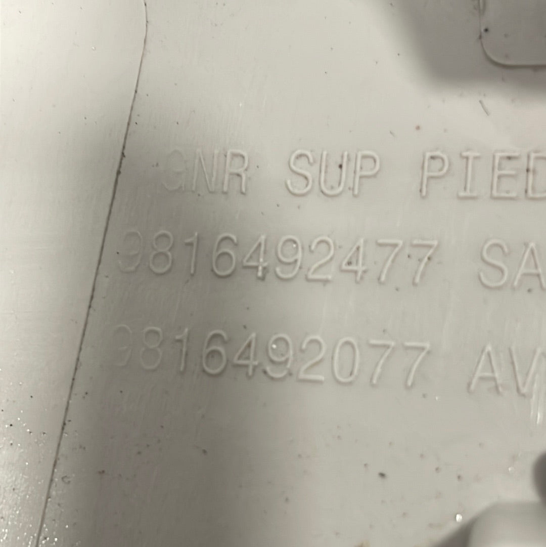 Citroen Berlingo/Peugeot Partner/Toyota Proace City/Vauxhall Combo PASSENGER SIDE N/S B PILLAR TRIM 2019-2024 P/N 9816492477