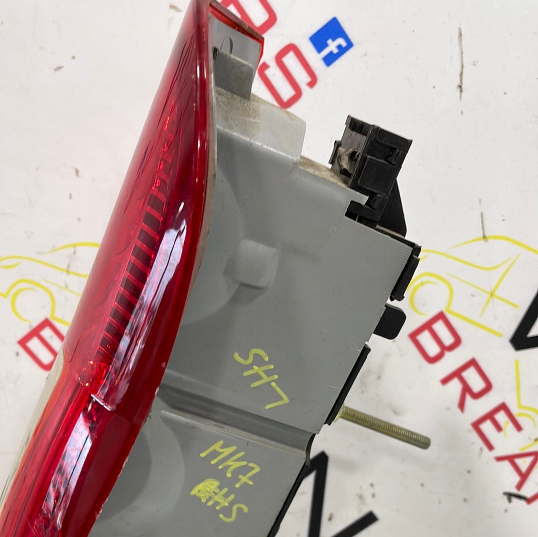 Ford Transit MK7 DRIVER SIDE TAILLIGHT (DAMAGED) 2008-2013 P/N T366429
