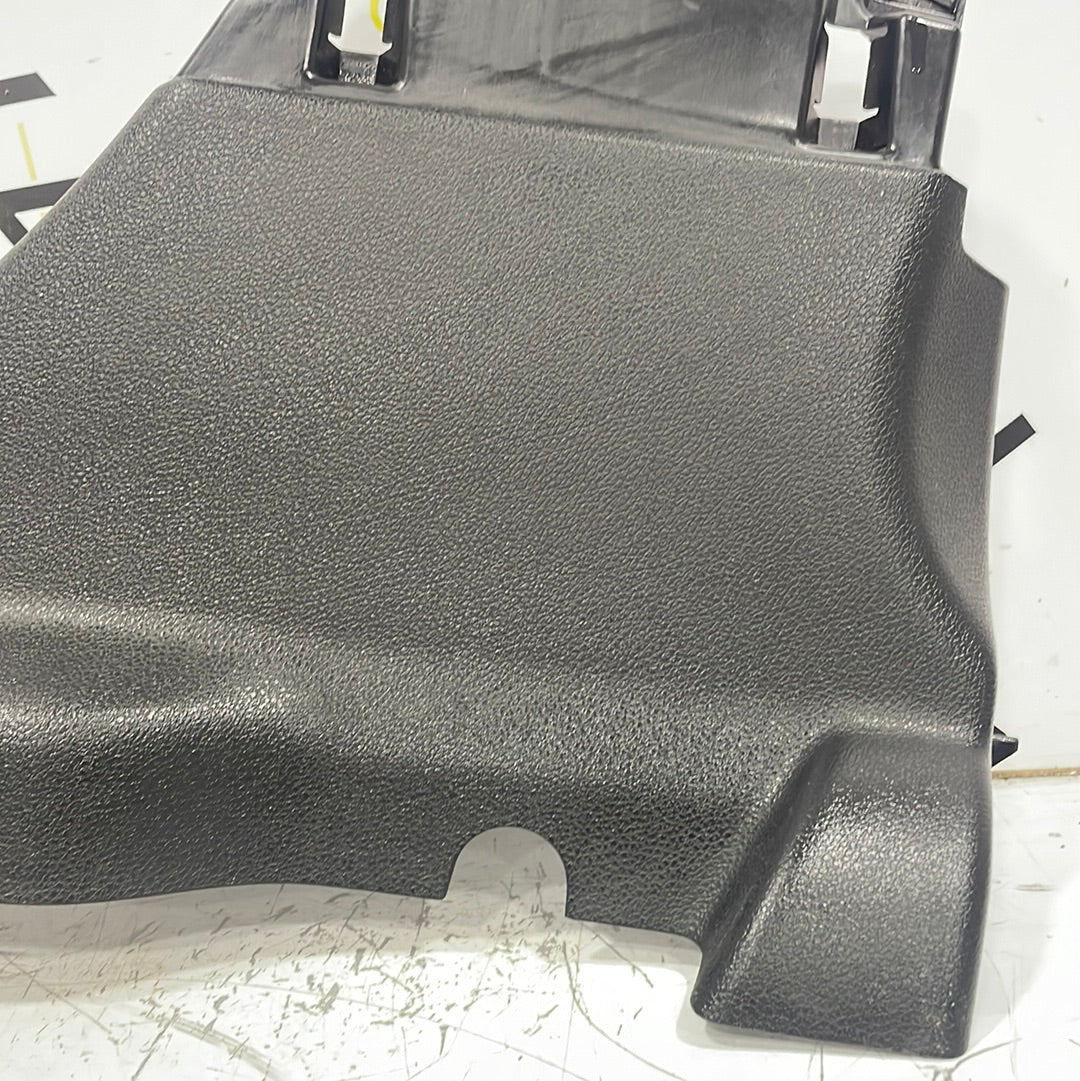 Citroen Berlingo/Peugeot Partner/Vauxhall Combo/Toyota Proace City O/S DRIVERS SIDE B PILLAR TRIM WITH KICK GUARD 2019-2024 P/N 9816396677