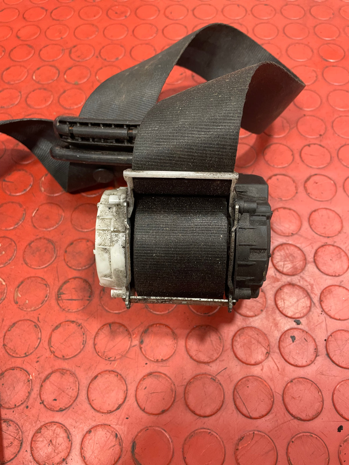 Renault Trafic/Vauxhall Vivaro FRONT SEAT BELT Passenger Side 2014-2023 P/N 34144151B