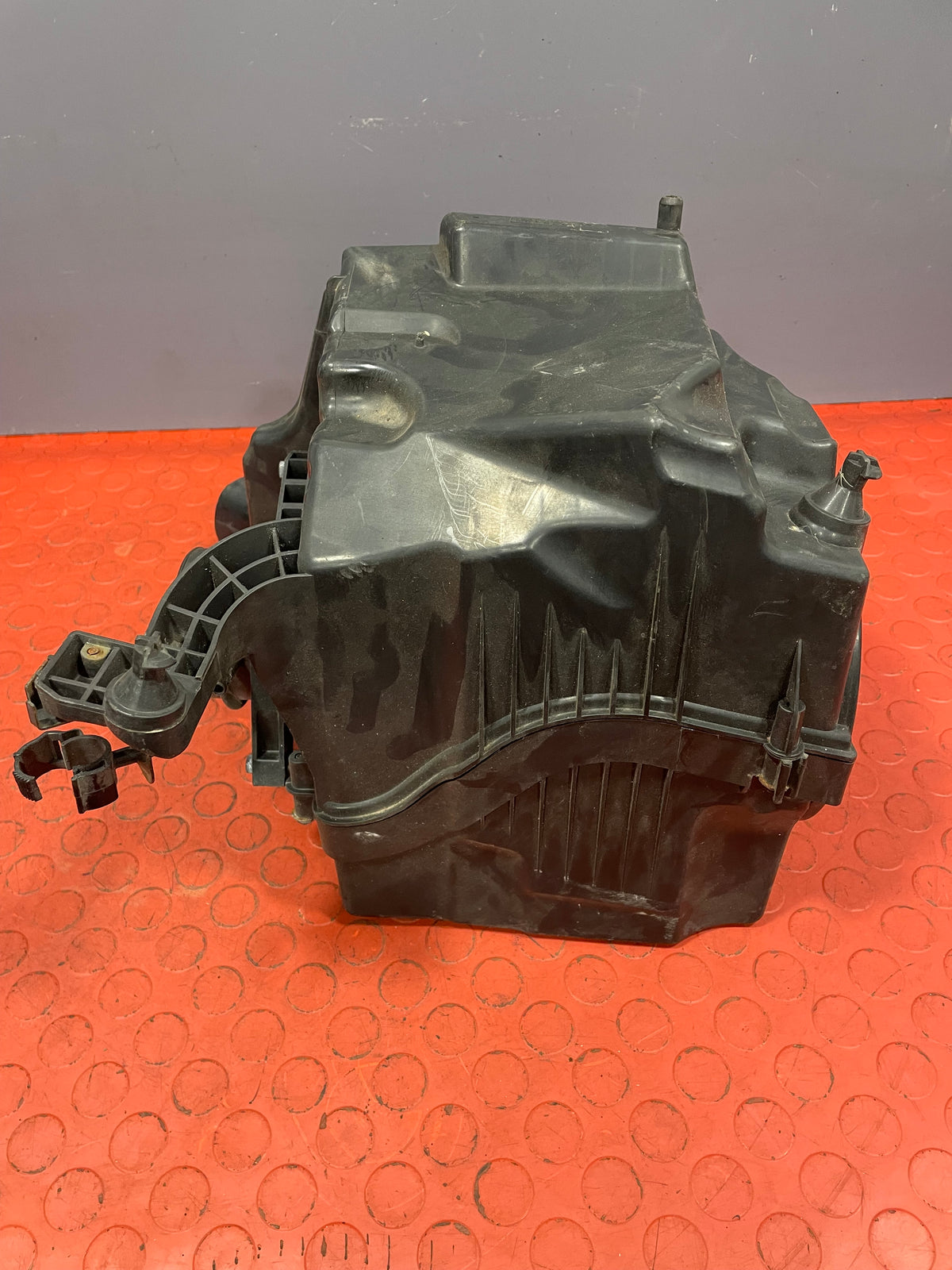 Ford Transit Connect AIR BOX WITH MAF SENSOR 1.5/1.6 TDCI 2013-2022 P/N AV619600BG - 1