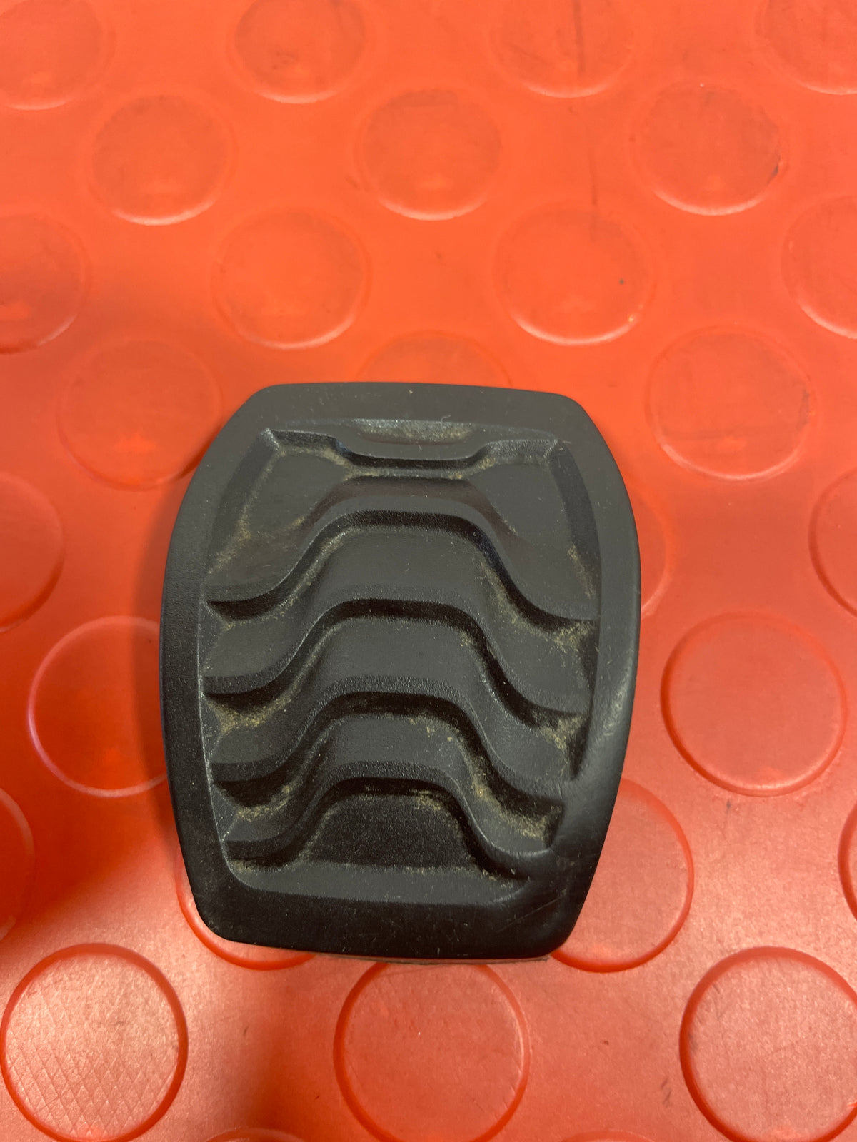 Ford Transit CLUTCH/BRAKE PEDAL RUBBERS P/N BK217A624AB