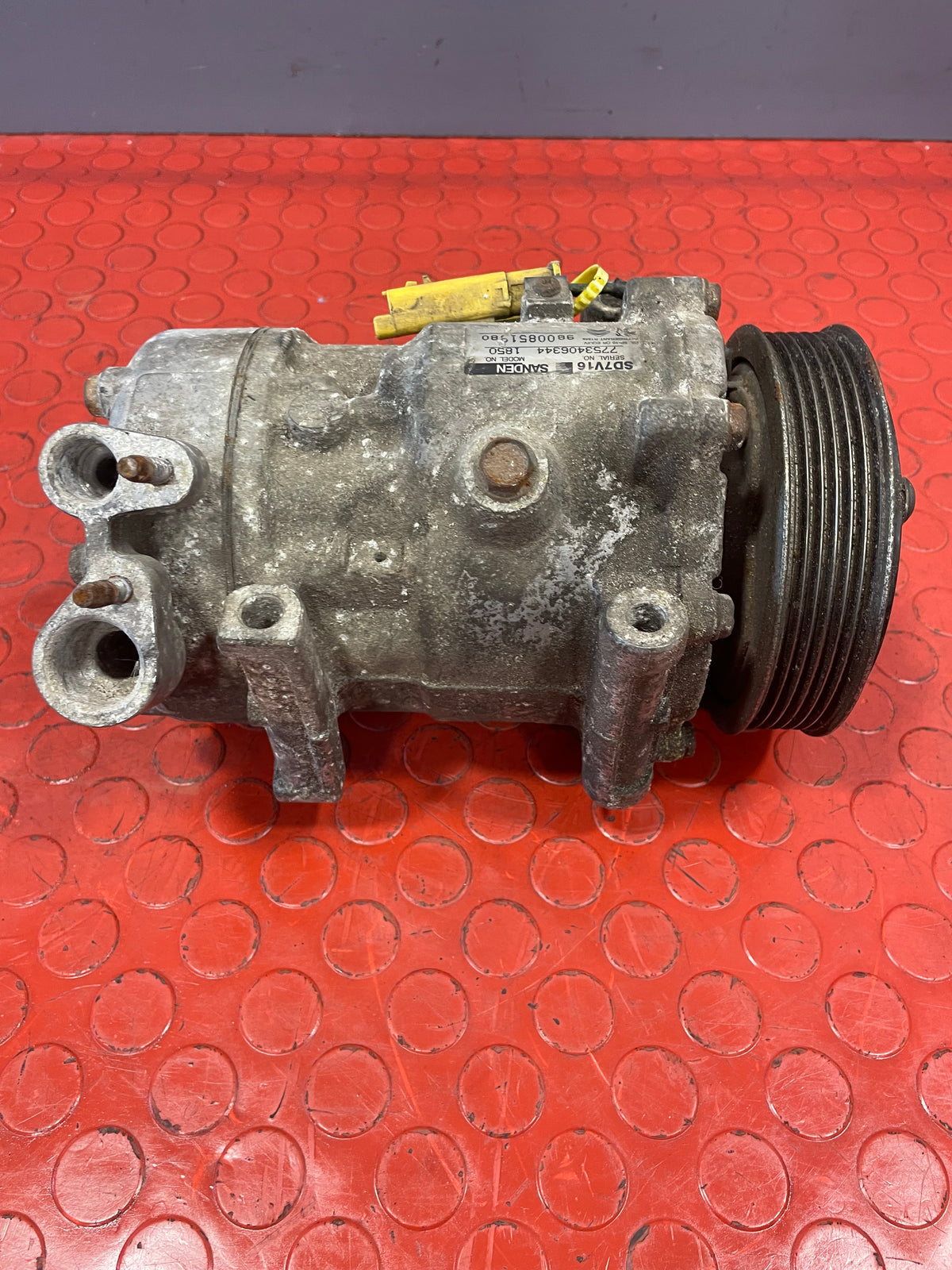 Citroen Dispatch/Peugeot Expert AIR CONDITIONING PUMP 2007-2016 P/N 9800851980 - 1