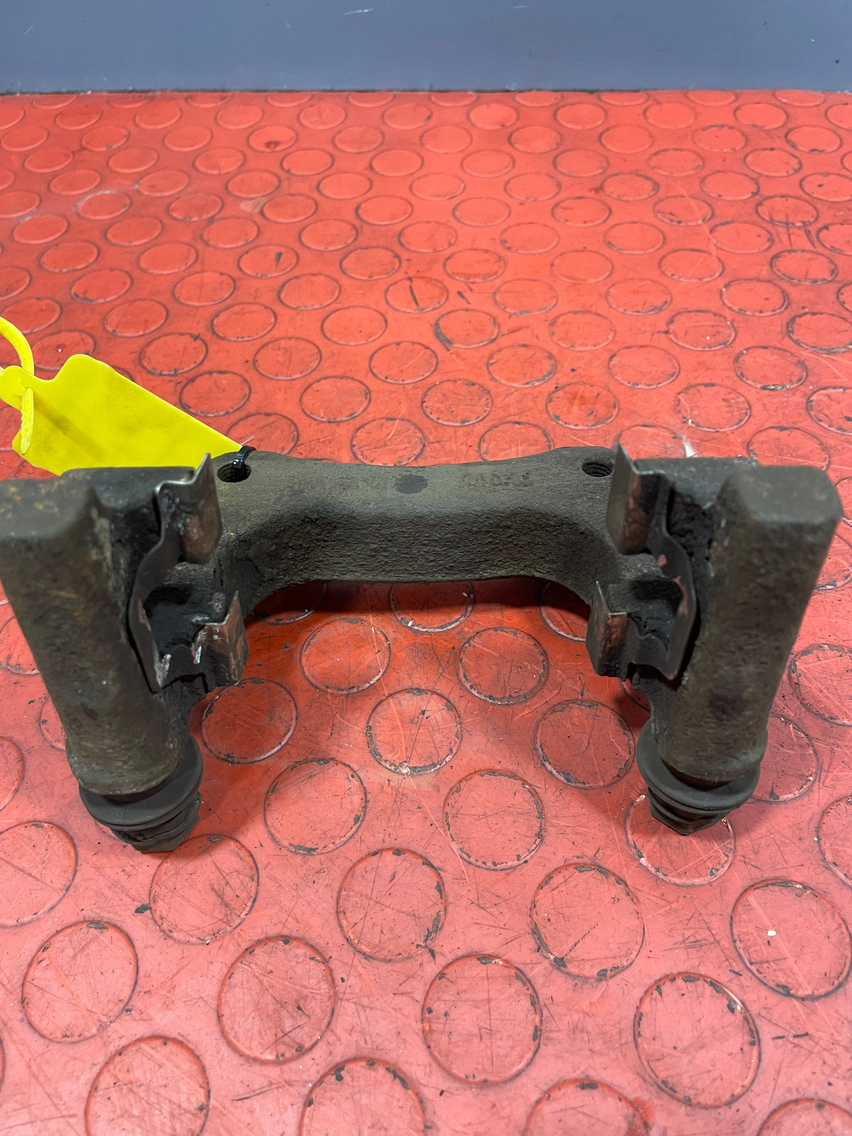 Citroen Berlingo/Peugeot Partner REAR BRAKE CALIPER CARRIER K9 2018-2024 P/N HZTCT021A