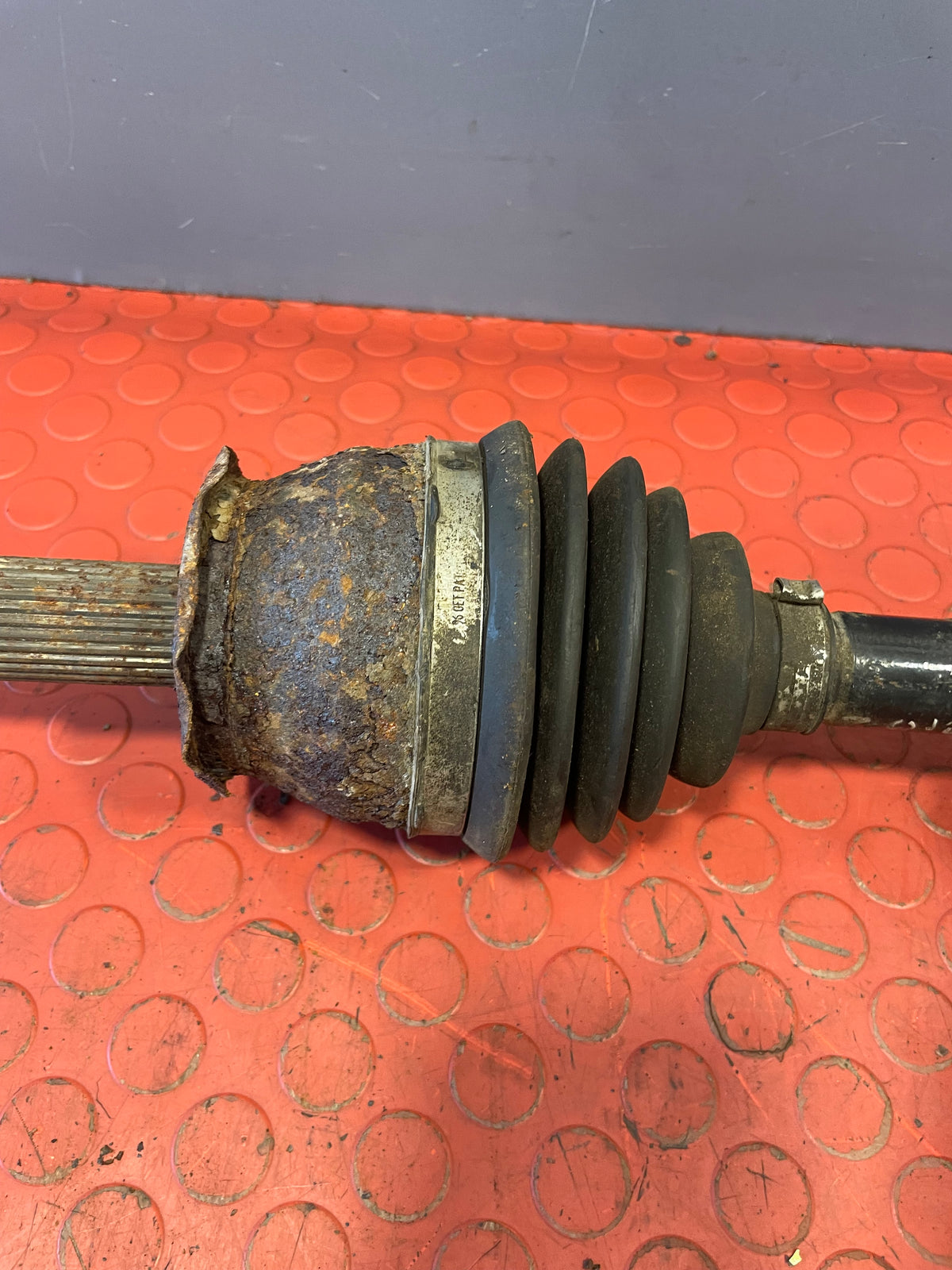 Nissan Navara D40 DRAVESHAFT Front Left/Right 2.5 2005-2015 P/N 391005JU0A
