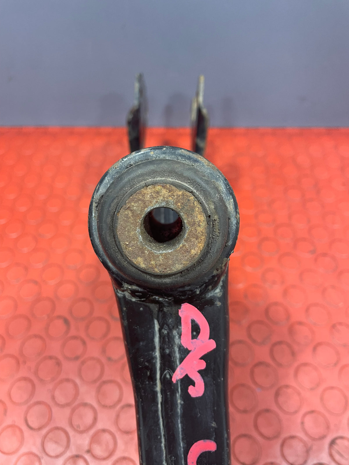 Ford Transit Connect FRONT WISHBONE Drivers Side 2014 (Damaged Ball Joint Rubber) P/N DV613C339AB