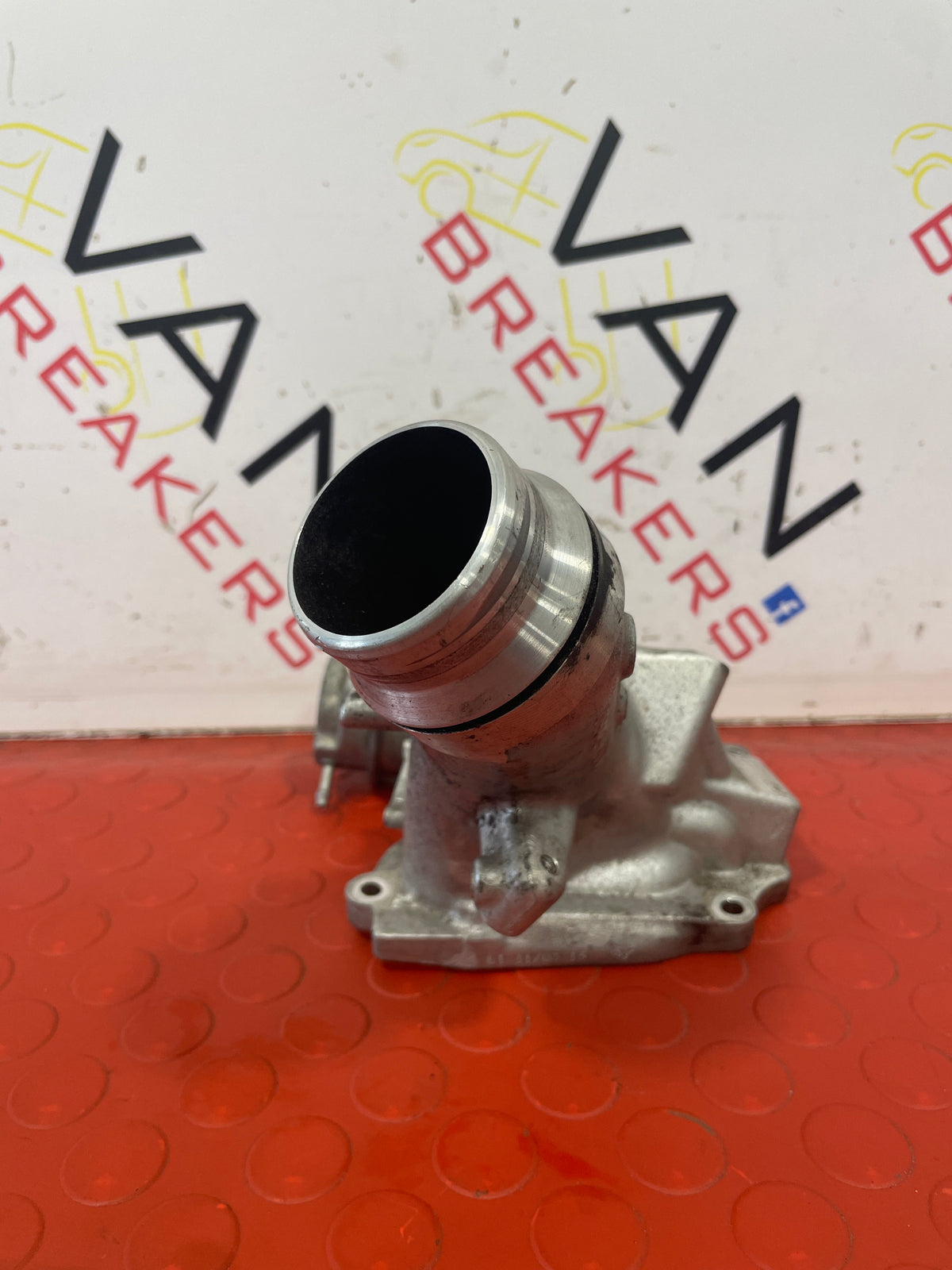 Vauxhall Vivaro/Renault Trafic TURBOCHARGER INLET HOUSING WITH ACTUATOR 1.6 DCI 2014 - 2019 P/N 144107692R