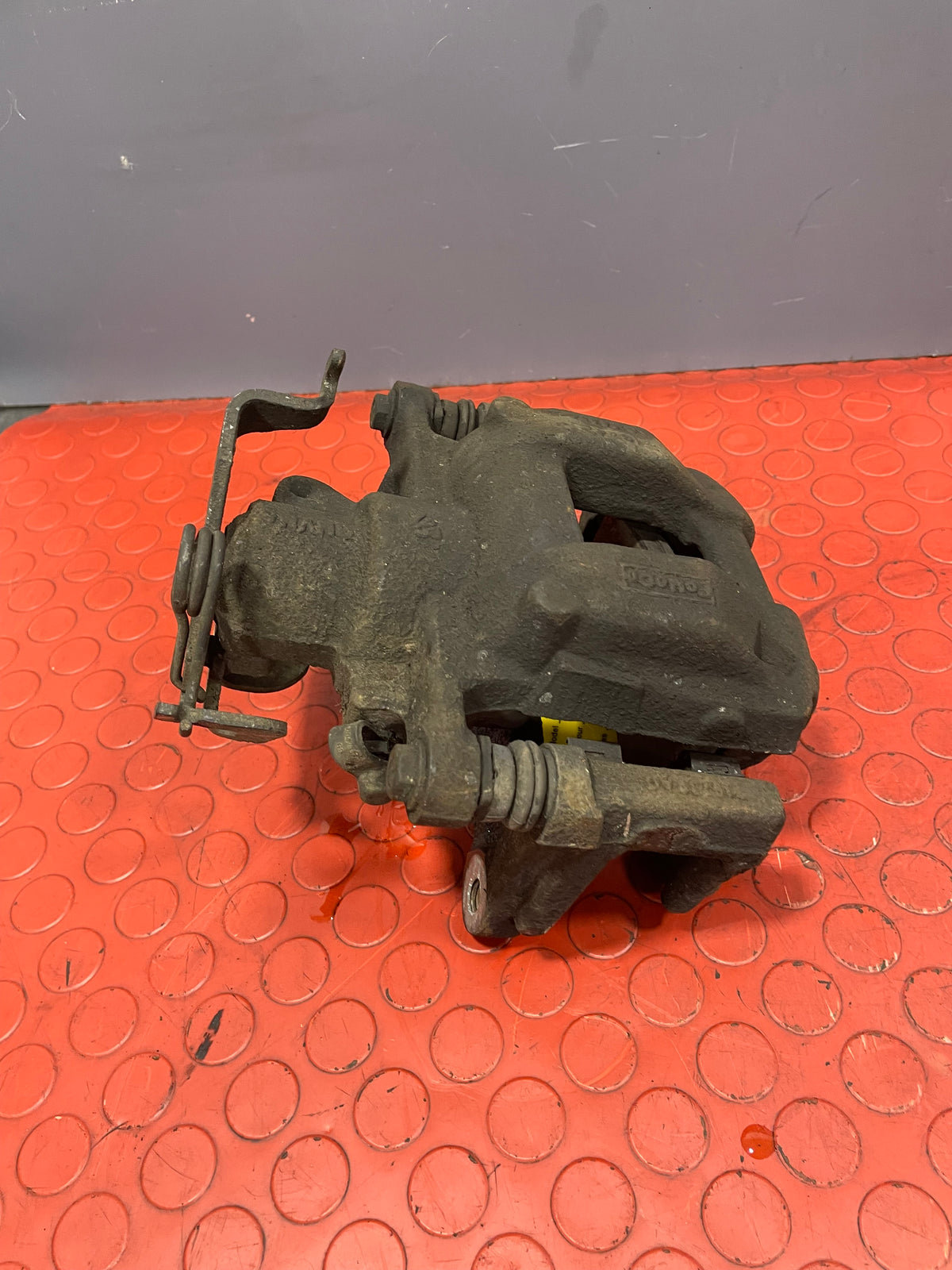 Ford Transit REAR BRAKE CALIPER Passenger Side Twin Wheel 2013-2023 P/N BK312553AB