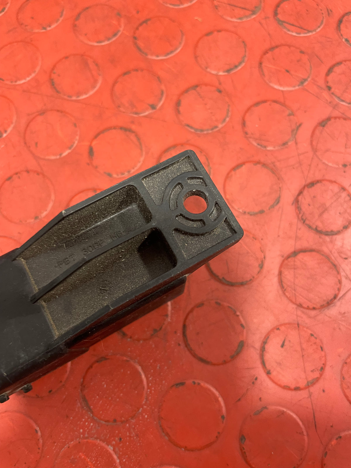 Citroen Berlingo/Peugeot Partner GLOW PLUG RELAY (8Pin) 2012-2018 P/N 9802424080