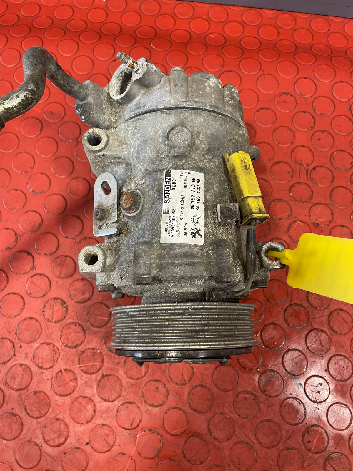 Peugeot Boxer/Citroen Relay/Fiat Ducato AIR CONDITIONING PUMP 2016-2023 P/N 9819711380 - 1
