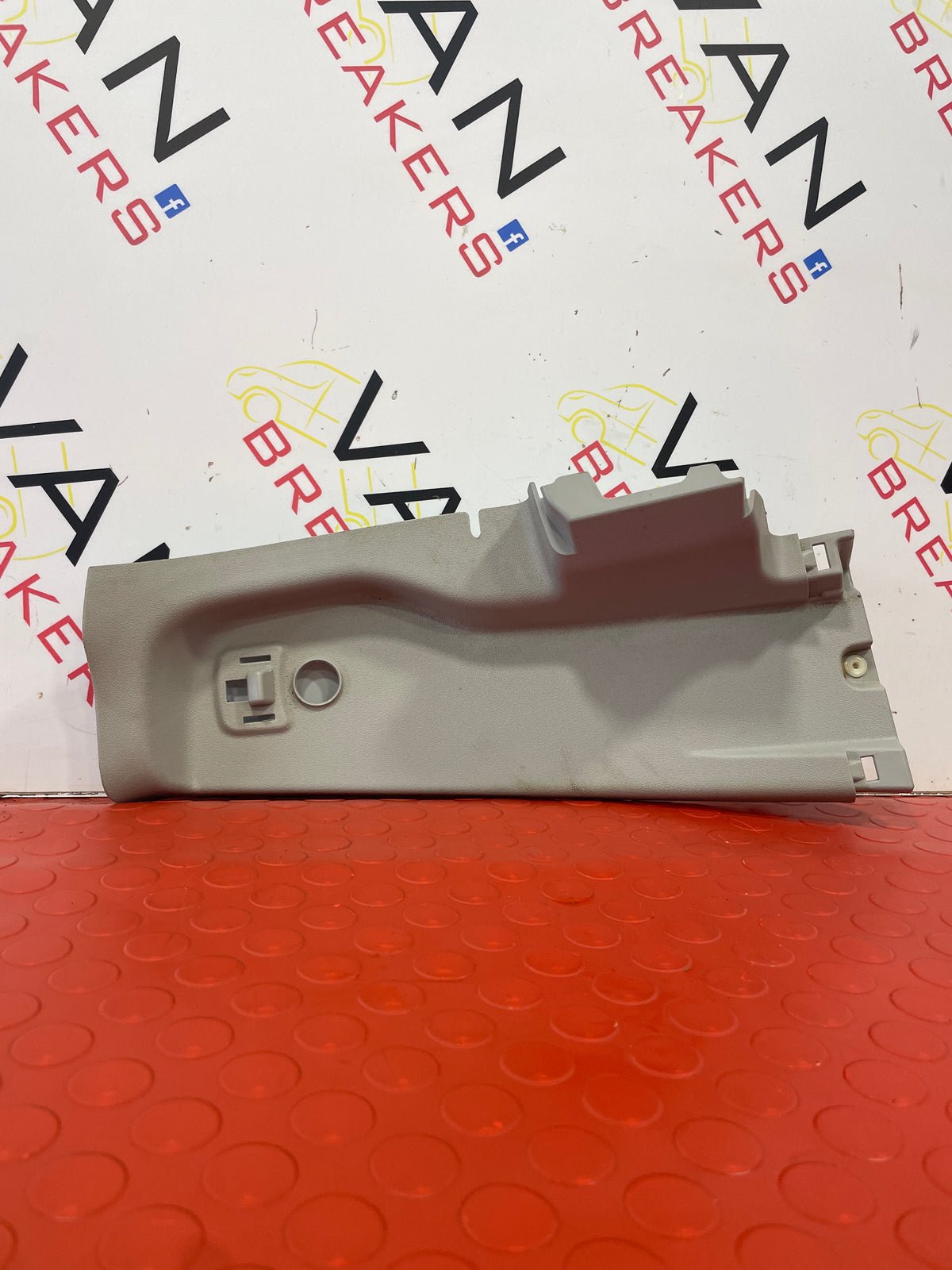 Toyota HILUX/4RUNNER INSIDE TRIM BOARD 2016 - 2018 P/N 62511KK020