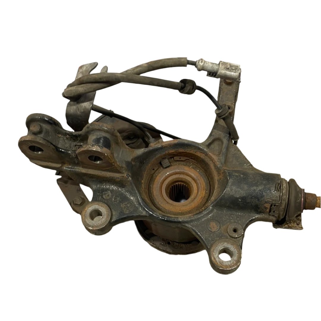 Citroen Dispatch/Peugeot Expert/Vauxhall Vivaro FRONT DRIVER SIDE HUB WITH ABS SENSOR 2021 R/N 43010561