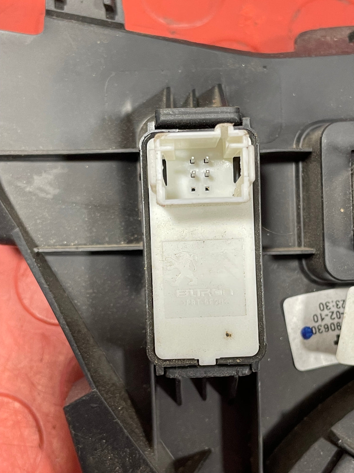 Citroen Berlingo/Peugeot Partner WINDOW SWITCH/LOCKING CONTROL PANEL 2008-2018 P/N 9680932177