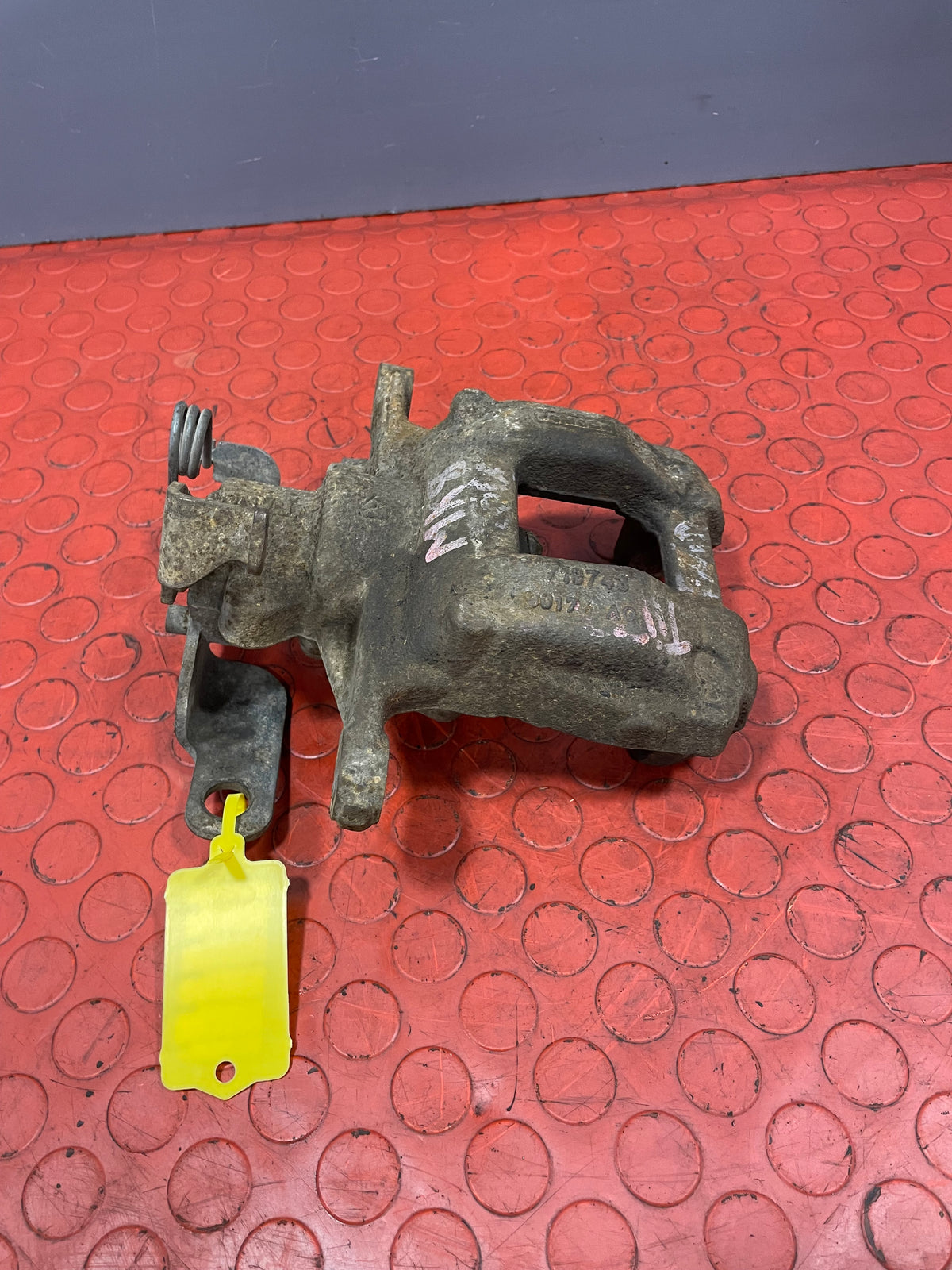 Ford Transit Mk8 REAR BRAKE CALIPER Drivers Side 2013-2024 P/N 2030268