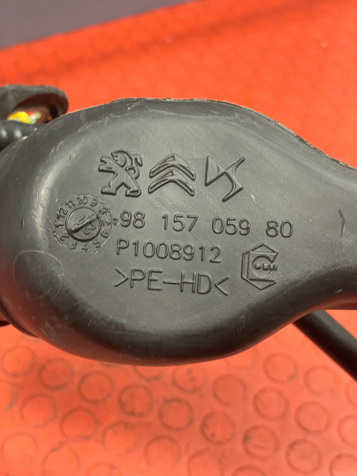 Citroen Berlingo/Peugeot Partner/Vauxhall Combo/Toyota Proace City ADBLUE FILLER PIPE 2019-2023 P/N 9815705980 - 1