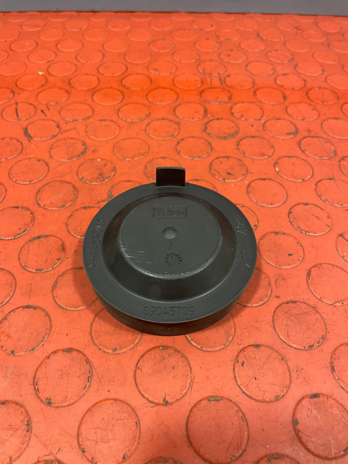 Peugeot/Citroen/Renault HEADLIGHT DUST COVER CAP (Suitable for Various Cars) P/N 89045709