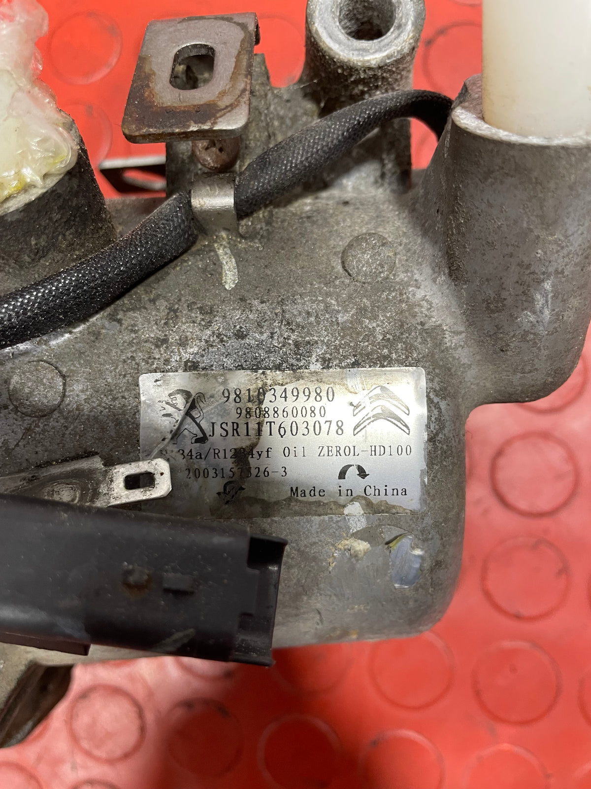 Citroen Berlingo/Peugeot Partner/Vauxhall Combo/Toyota Proace City AIR CONDITIONING PUMP 1.5 2 PIN 2019-2024 P/N 9810349980 - 4