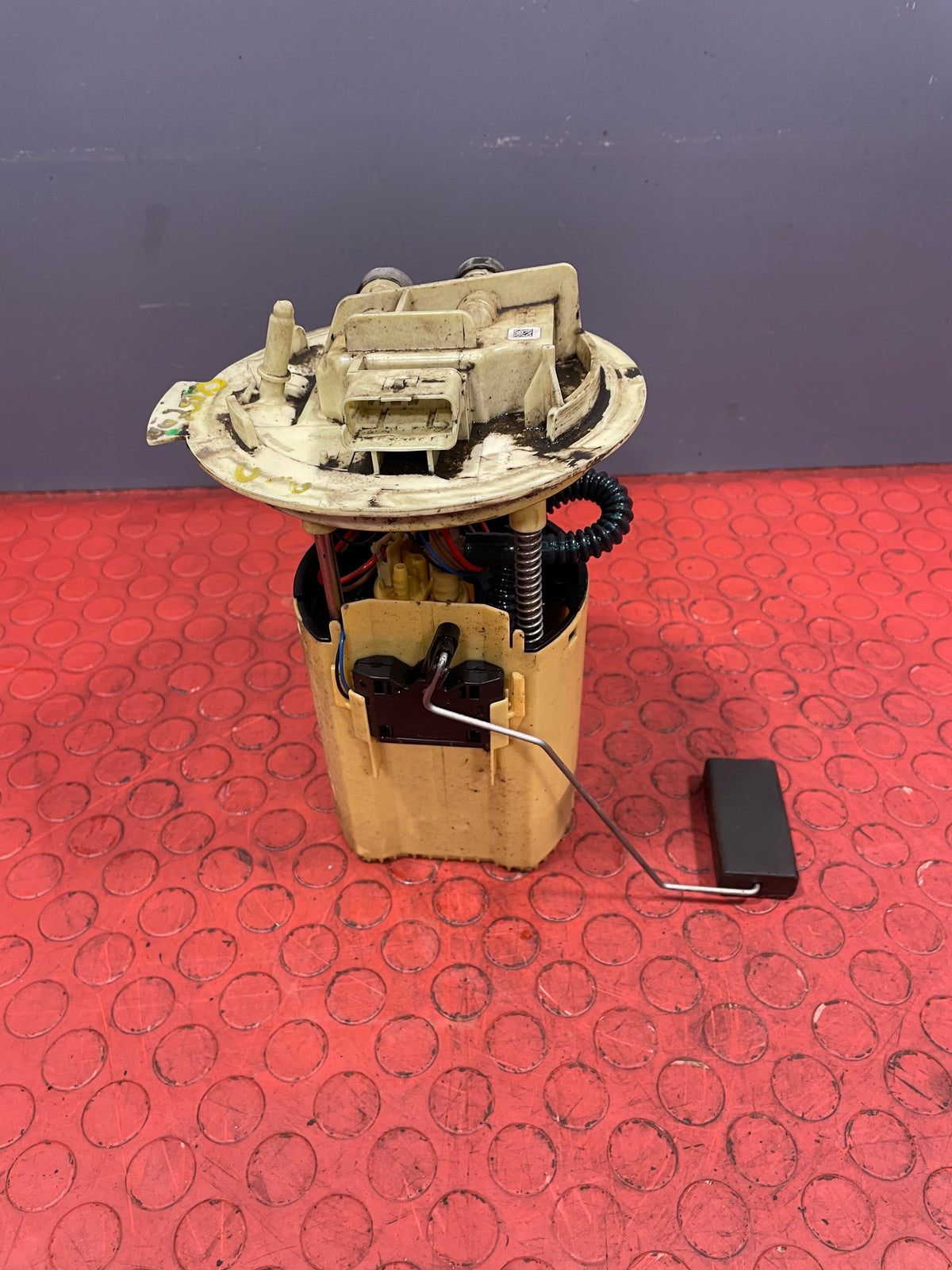 Ford Transit Mk8 FUEL SENDER 2.2 TDCI In Tank Pump 2013-2016 P/N BK219H307BB