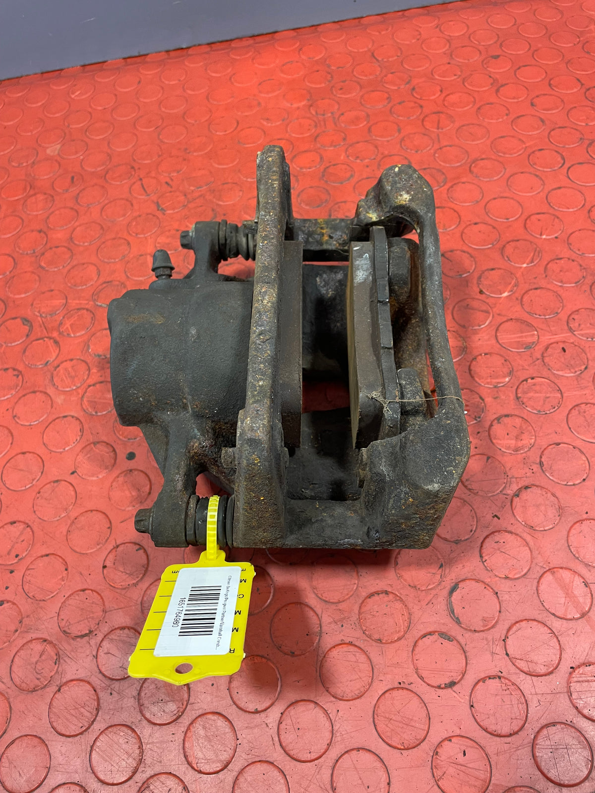 Ford Transit Connect FRONT BRAKE CALIPER Drivers Side 2013-2024 P/N 1682875