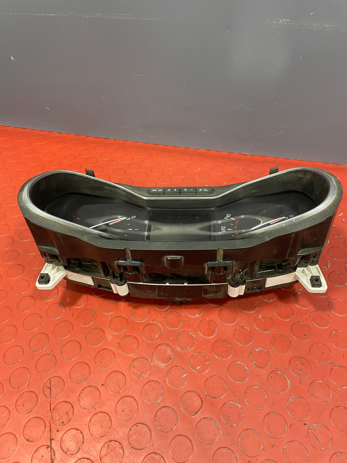 Citroen Berlingo/Peugeot Partner/Vauxhall Combo/Toyota Proace City DASH CLOCKS INSTRUMENT CLUSTER PANEL 2019-2024 P/N 769167680U