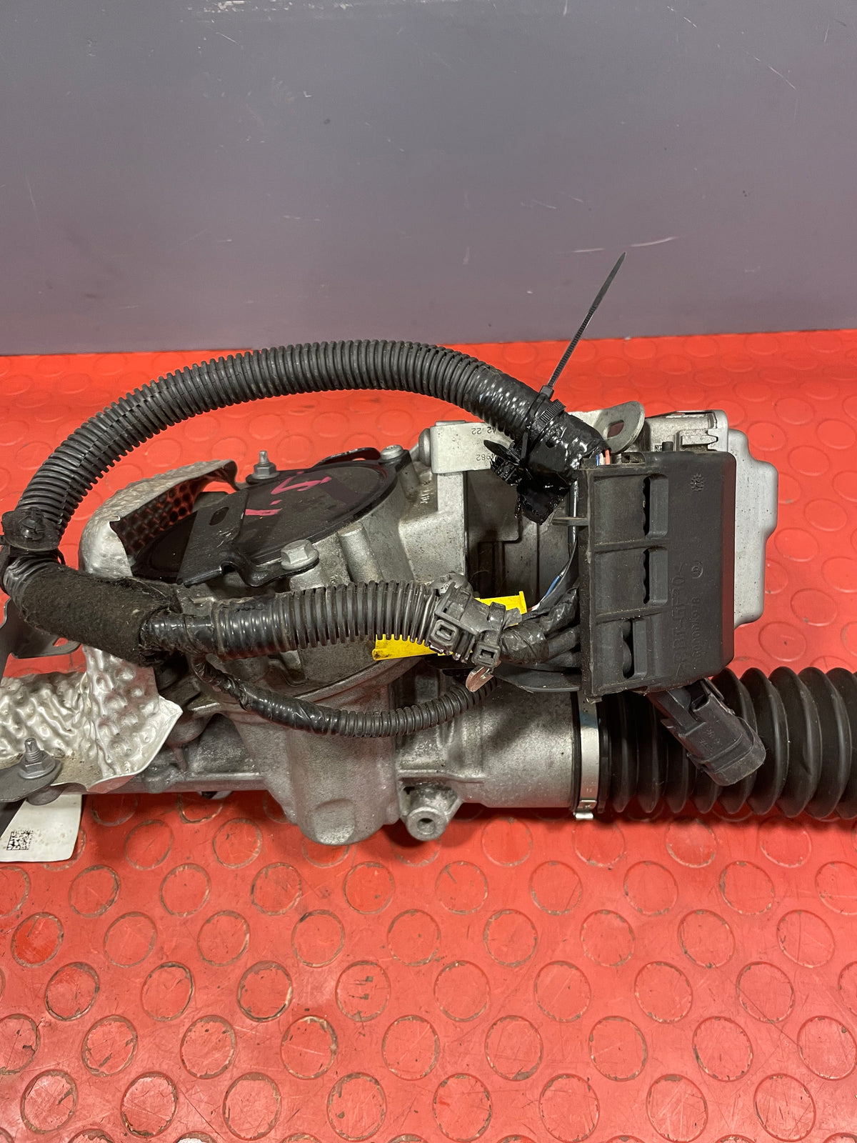 Citroen Berlingo/Peugeot Partner/Vauxhall Combo/Toyota Proace City STEERING RACK 1.5 2019-2023 P/N 9855552980
