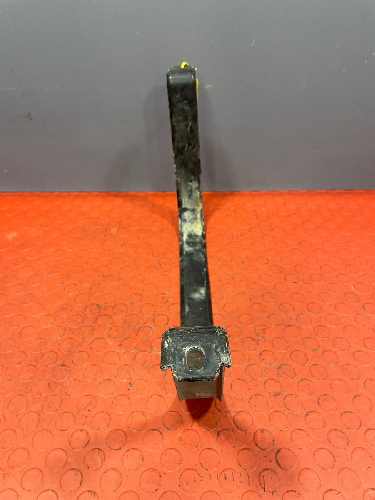 Ford Transit FUEL TANK STRAP 2013-2023 P/N BK319092AB - 1
