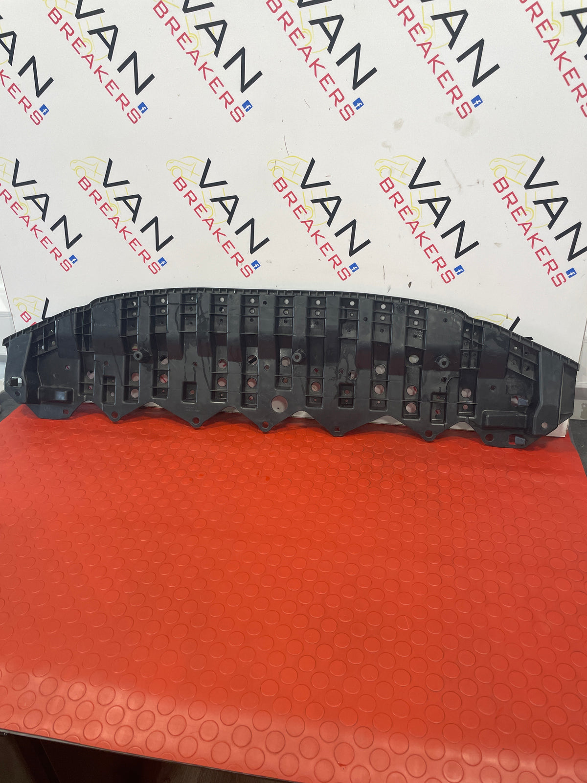 Citroen Dispatch/ Peugeot Expert/ Toyota Proace/ Vauxhall Vivaro(19) FRONT BUMPER SKID PLATE/ UNDER TRAY 2018-2023 P/N 526180D040
