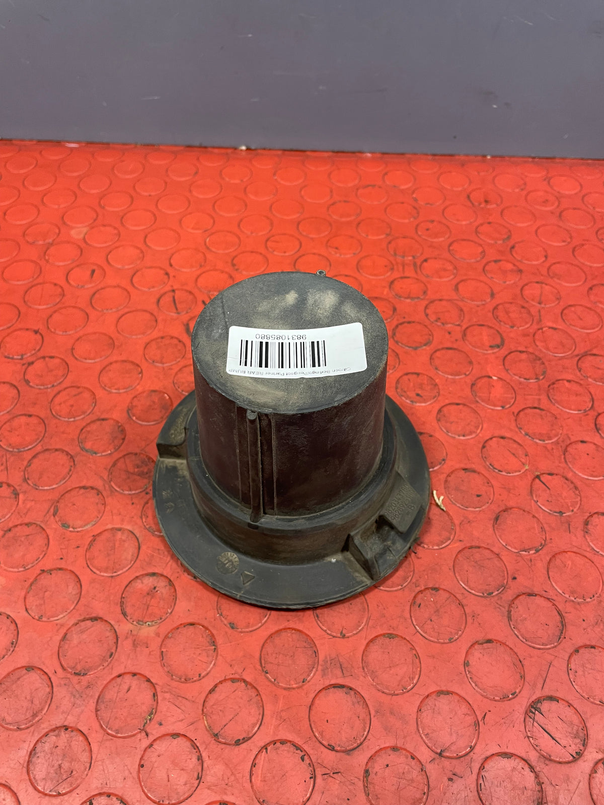 Citroen Berlingo/Peugeot Partner REAR BUMP STOP 2019> P/N 9831085880