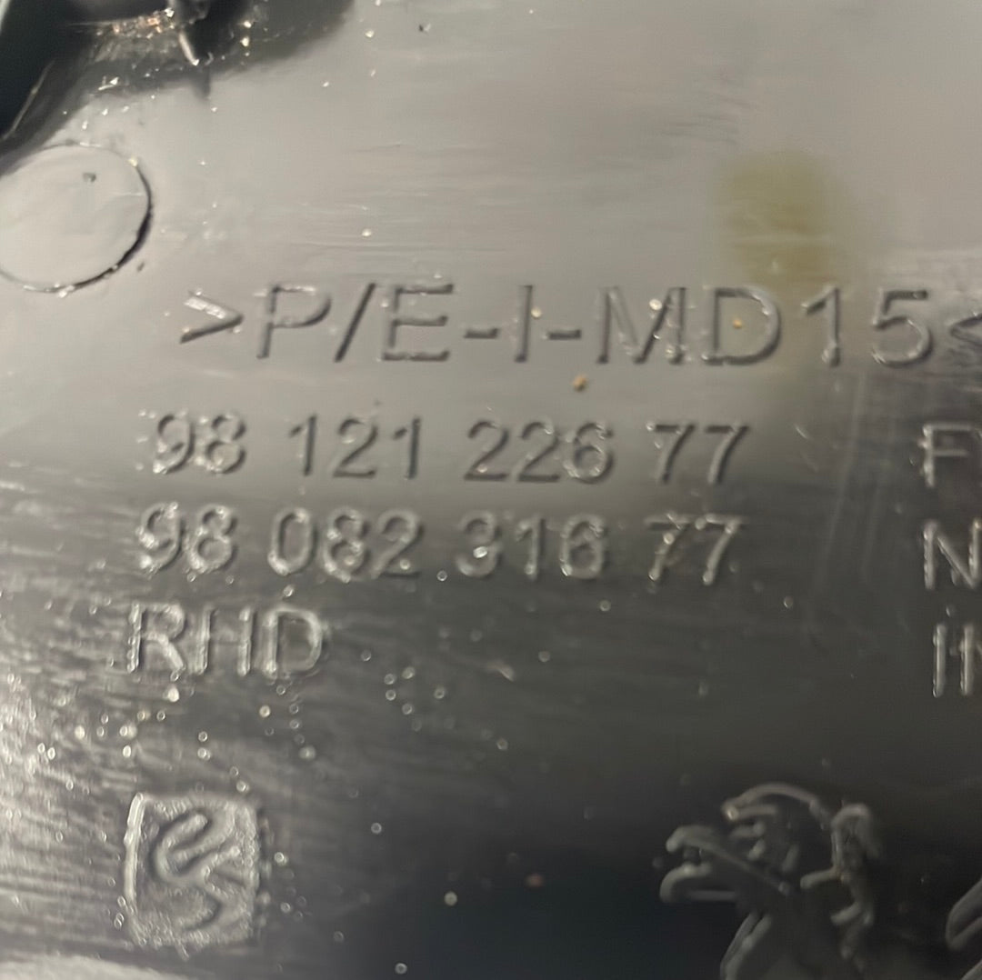 Vauxhall Vivaro/Peugeot Expert/Toyota Proace/Citroen Dispatch MK3 LOWER GEAR STICK SURROUND 2019-2024 P/N 9812122677