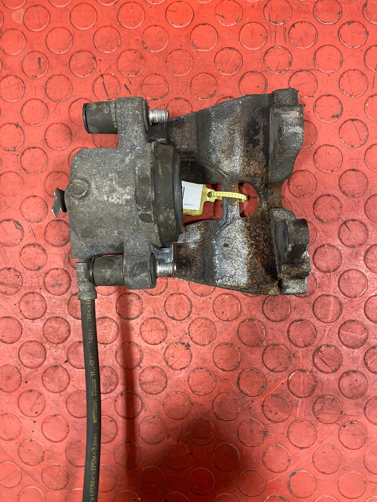 Fiat Boblo FRONT BRAKE CALIPER Passenger Side 2010-2023 P/N 71777280