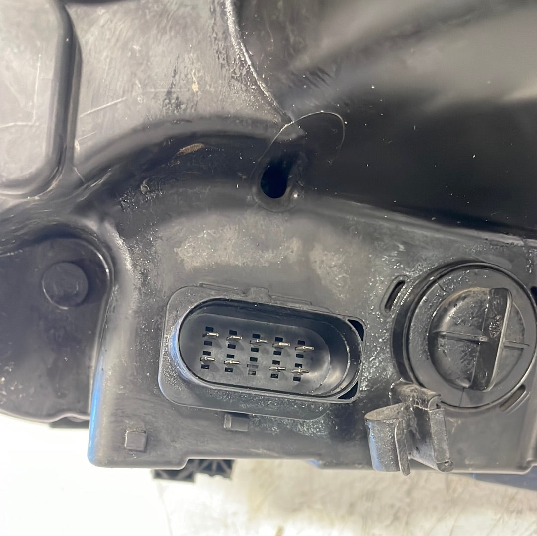 Ford Transit Mk8 DRIVER SIDE HEADLIGHT (Chrome Interior) 2014-2019 P/N BK3113W029B