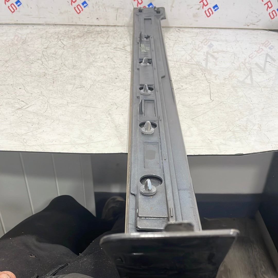 Citroen Dispatch/ Peugeot Expert/ Vauxhall Vivaro/ Toyota Proace Sliding Door Rail Trim Passenger Side 2018 Black/Grey Mk3 P/N 9808384080